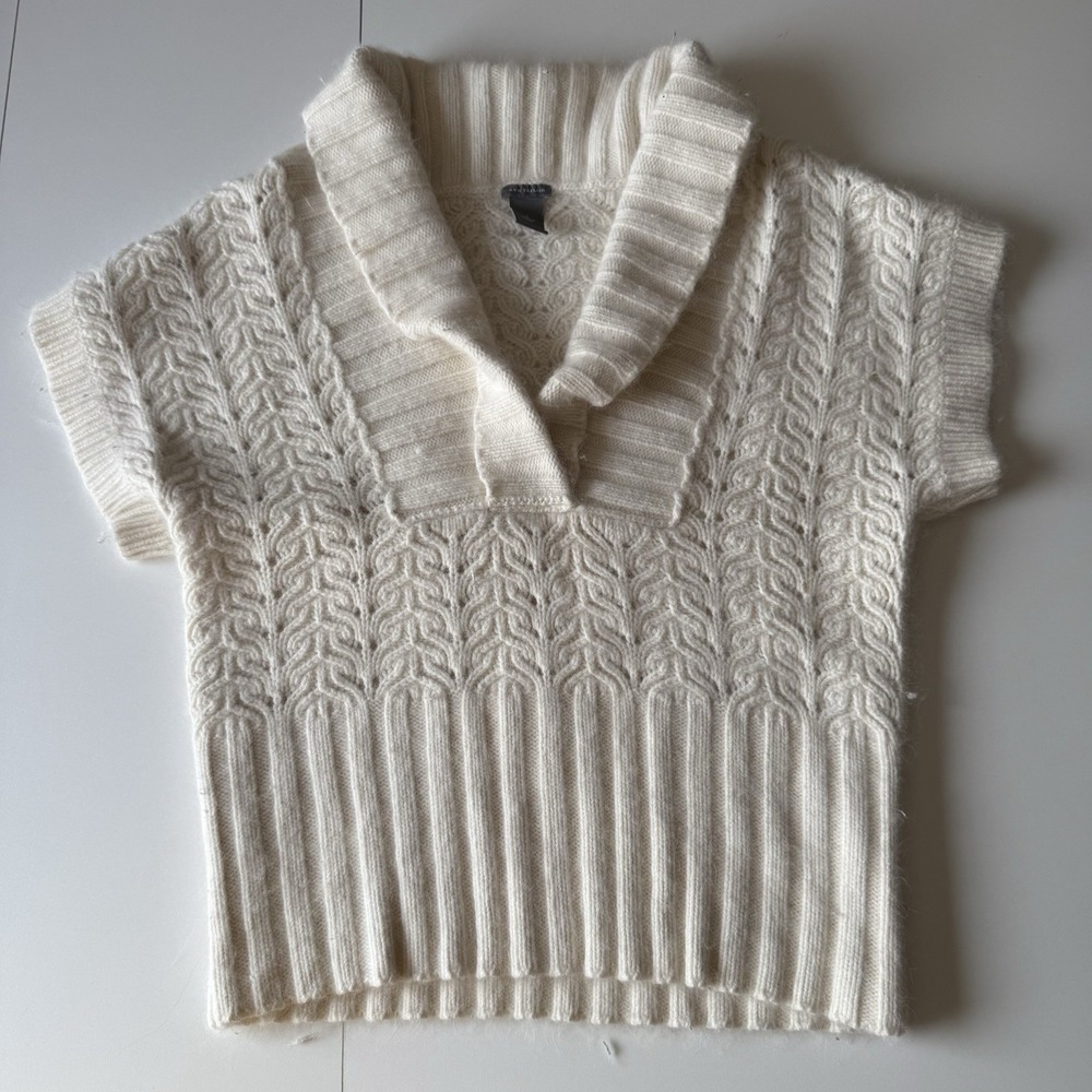 Ann Taylor White Angora Wool Blend Cardigan Sweater Shirt Collared Short Sleeve‎